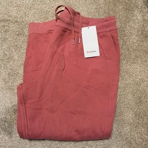 Lululemon scuba joggers NWT 18